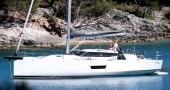 Elan GT5 sailing stream  french riviera antibes 