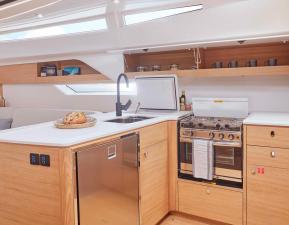 VOILIER ELAN YACHT E6 SAILING STREAM