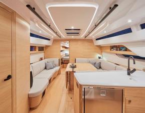 VOILIER ELAN YACHT E6 SAILING STREAM