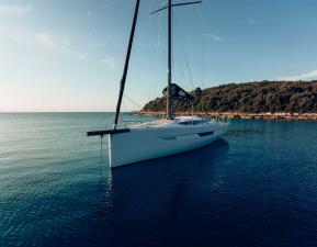 VOILIER ELAN YACHT E6 SAILING STREAM